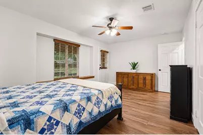 312 Springwood Drive, Conroe, TX 77385 - Photo 22