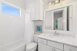 5809 E Post Oak Ln, Houston, TX 77055 - Photo 6