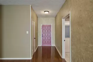 80 Rolling Hills Dr, Conroe, TX 77304 - Photo 8