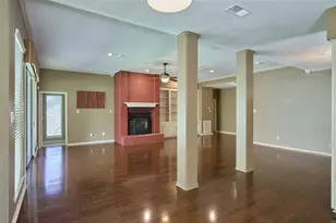 80 Rolling Hills Dr, Conroe, TX 77304 - Photo 24