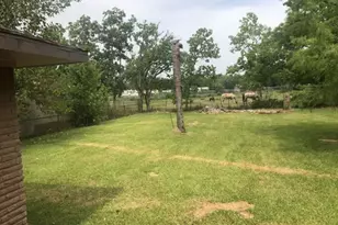 306 Tennyson St, San Leon, TX 77539 - Photo 2