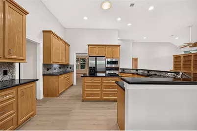 25211 Hideaway Run Dr, Spring, TX 77389 - Photo 14
