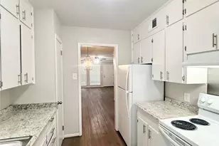 500 Willow Dr, Lake Jackson, TX 77566 - Photo 8
