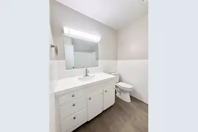 500 Willow Drive #B6, Lake Jackson, TX 77566 - Photo 12