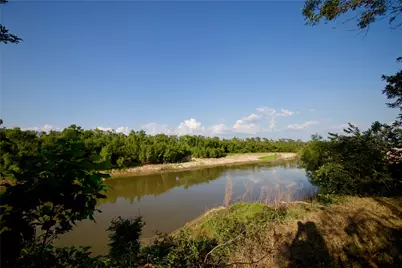 9035 Brazos River Road, Damon, TX 77430 - Photo 20
