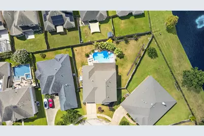 9231 Barnsford Lane, Tomball, TX 77375 - Photo 32