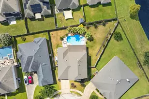 9231 Barnsford Ln, Tomball, TX 77375 - Photo 32