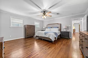 6546 Lindyann Ln, Houston, TX 77008 - Photo 20