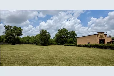 90 Avenue A, Richmond, TX 77406 - Photo 10