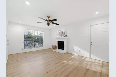 2120 Wilcrest Drive #122, Houston, TX 77042 - Photo 2