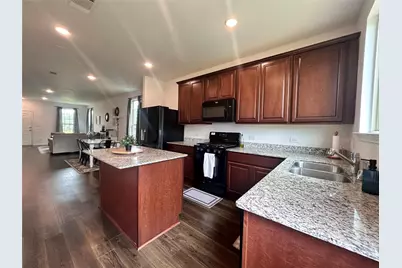 118 Ashwood Glade Drive, Conroe, TX 77378 - Photo 4
