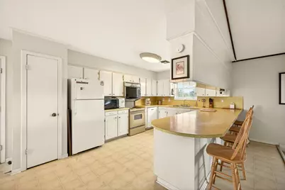 212 Halstedt Road, La Grange, TX 78945 - Photo 8