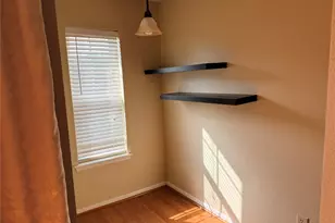 7575 Cambridge St, Houston, TX 77054 - Photo 18