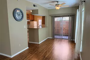 7575 Cambridge St, Houston, TX 77054 - Photo 8
