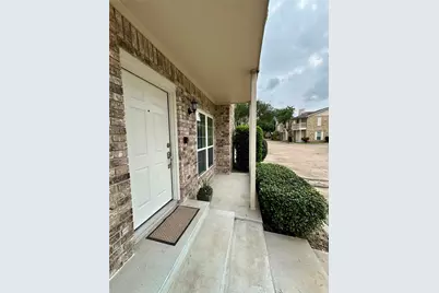 7575 Cambridge Street #2701, Houston, TX 77054 - Photo 2