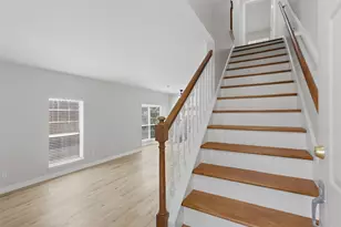1515 Sandy Springs Rd, Houston, TX 77042 - Photo 2