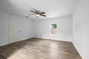 19101 Oak Canyon Dr, Conroe, TX 77385 - Photo 28