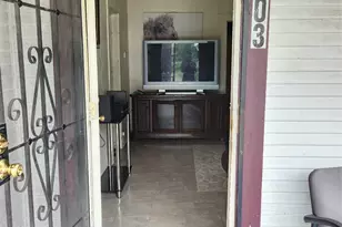 1603 Saulnier St, Houston, TX 77019 - Photo 2