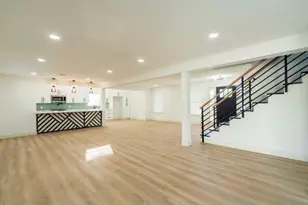 1402 Bayou Shore Dr, Galveston, TX 77551 - Photo 34
