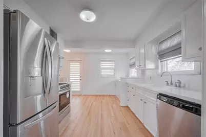1614 Ridgewood Street, Houston, TX 77006 - Photo 10