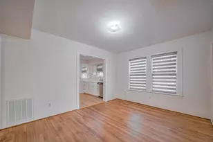 1614 Ridgewood St, Houston, TX 77006 - Photo 6
