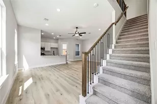 13218 Opera Dr, Houston, TX 77047 - Photo 2