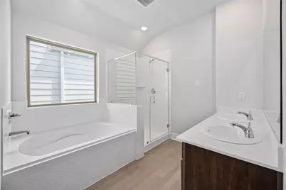 13218 Opera Drive, Houston, TX 77047 - Photo 12
