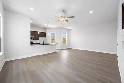13218 Opera Drive, Houston, TX 77047 - Photo 4