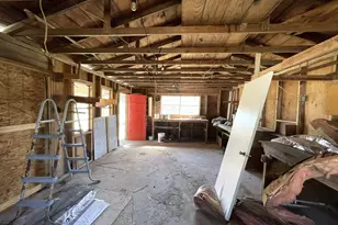 104 Co Rd 2401, Hull, TX 77564 - Photo 40
