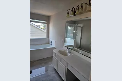 9507 Tolken Way, Sugar Land, TX 77498 - Photo 10