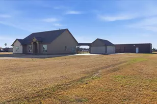 11740 Ridgecrest Dr, Beaumont, TX 77705 - Photo 6