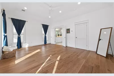 515 W 25th Street, Houston, TX 77008 - Photo 16