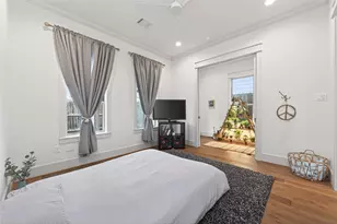 515 W 25th St, Houston, TX 77008 - Photo 14