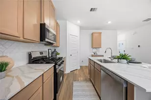 1062 Wheatley Oak Ln, Houston, TX 77091 - Photo 8