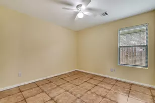 114 Mustang Stampede Dr, La Marque, TX 77568 - Photo 32