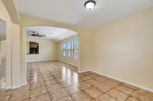 114 Mustang Stampede Dr, La Marque, TX 77568 - Photo 10