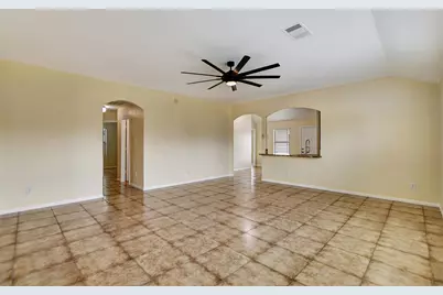 114 Mustang Stampede Drive, La Marque, TX 77568 - Photo 14