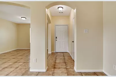 114 Mustang Stampede Drive, La Marque, TX 77568 - Photo 6