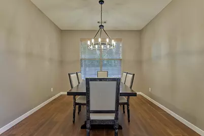 93 N Apple Springs Circle Circle, The Woodlands, TX 77382 - Photo 8