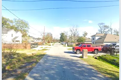 934 Marcolin Street, Houston, TX 77088 - Photo 2