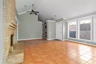 12443 S Rachlin Cir, Houston, TX 77071 - Photo 8