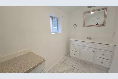 421 Sidney Street #1, Houston, TX 77003 - Photo 14