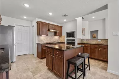 2111 Gilbert Road, Dickinson, TX 77539 - Photo 4