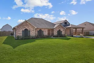 2111 Gilbert Rd, Dickinson, TX 77539 - Photo 34