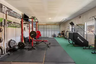 2111 Gilbert Rd, Dickinson, TX 77539 - Photo 30