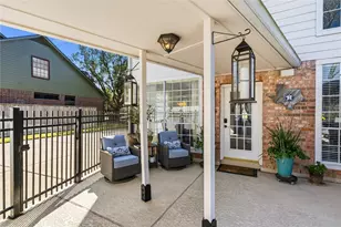 7910 Fall River Ct, Sugar Land, TX 77479 - Photo 32