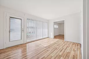 3703 Roseland St, Houston, TX 77006 - Photo 1