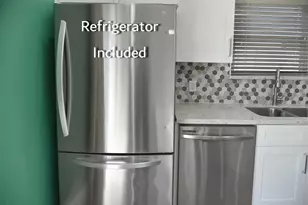 5046 Van Fleet St, Houston, TX 77033 - Photo 16