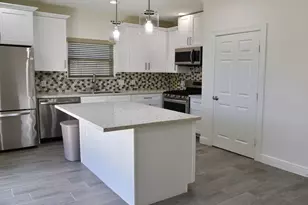 5046 Van Fleet St, Houston, TX 77033 - Photo 12