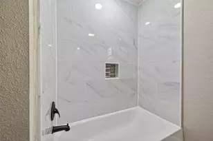 5407 Lymbar Dr, Houston, TX 77096 - Photo 34